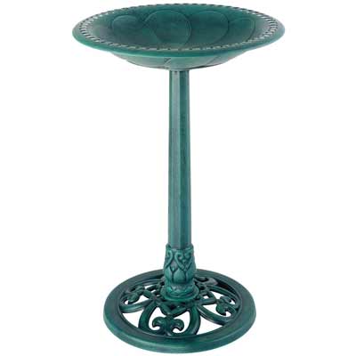 pedestal bird bath